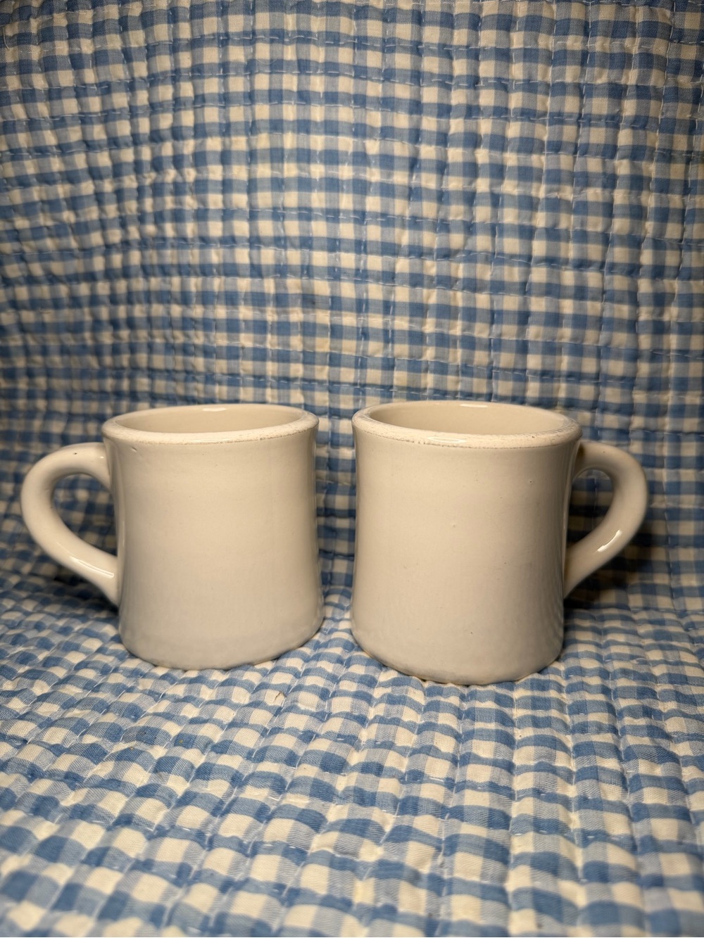Vintage White Ceramic Diner Coffee Mugs Thick Restaurant Ware Handle Cups Pair